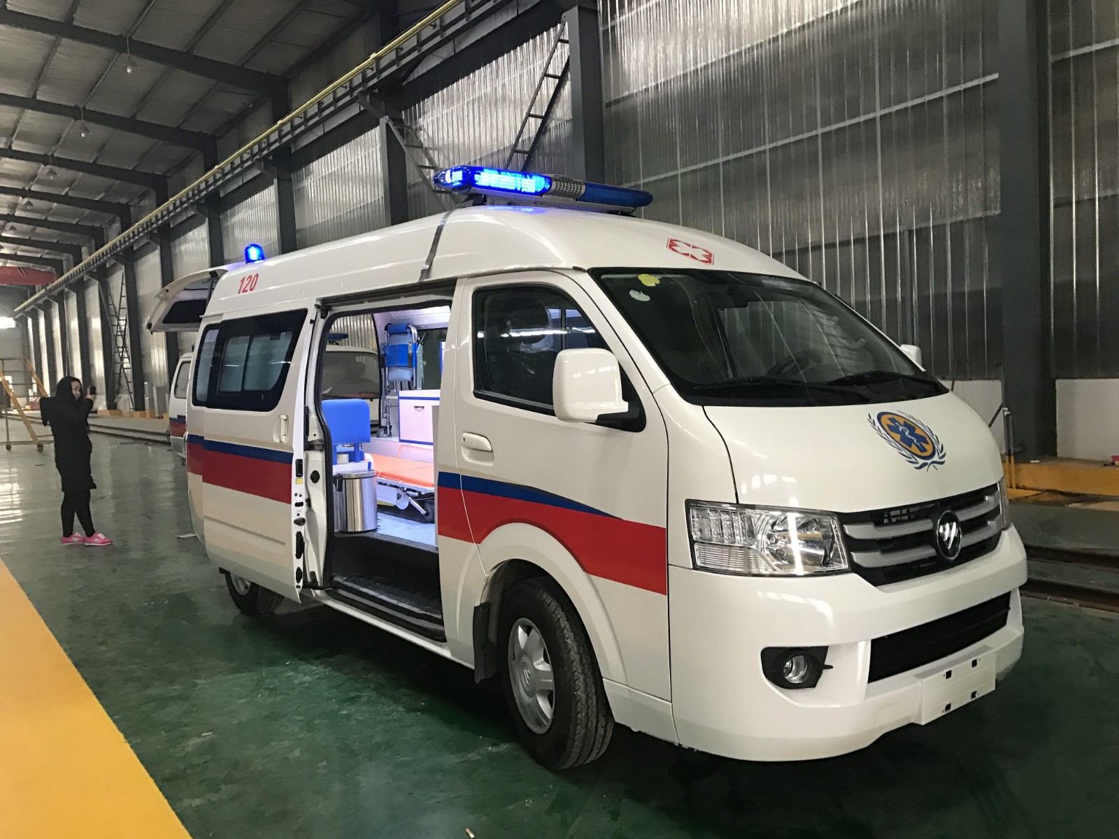 遂川县救护车转院